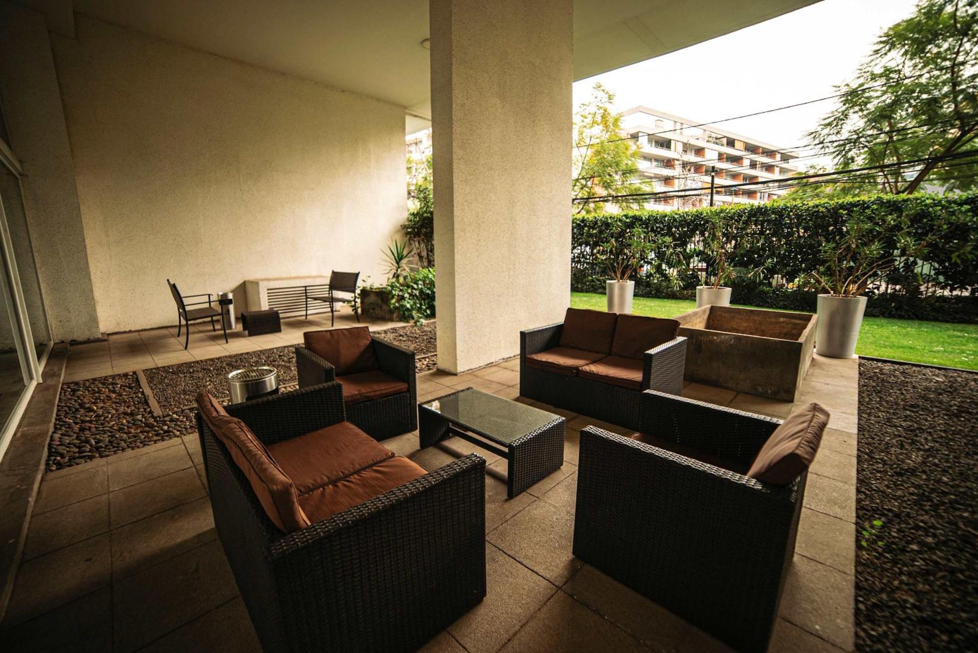 Descubre El Encanto De Condes En * Santiago